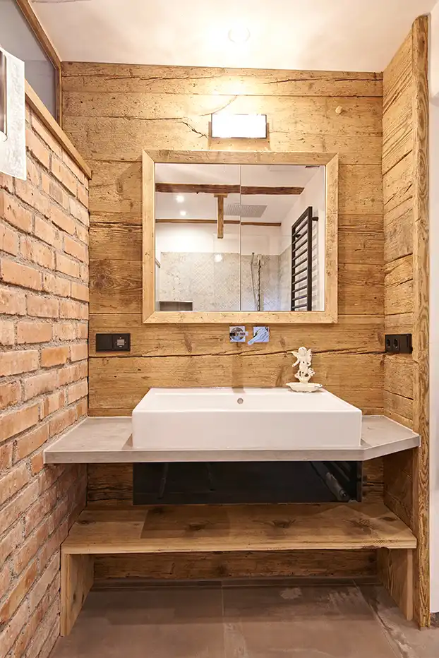 Badezimmerausbau aus Holz
